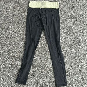 Victoria’s Secret Stretch Leggings